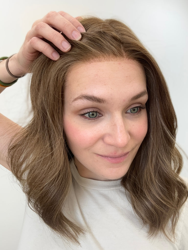 silk top lace front wig - lace front wig - lightly worn wig - preloved wig - wigs for women - affordable natural hair wigs - buy used wigs 
