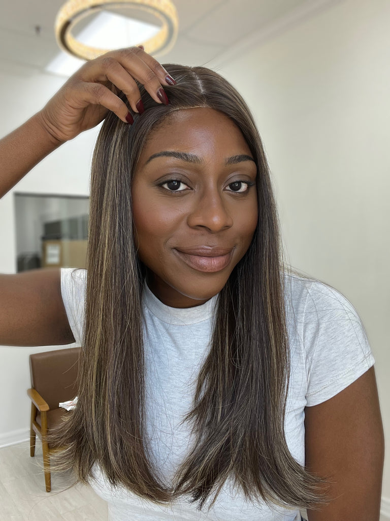 silk top lace front wig - lace front wig - lightly worn wig - preloved wig - wigs for women - affordable natural hair wigs - buy used wigs 