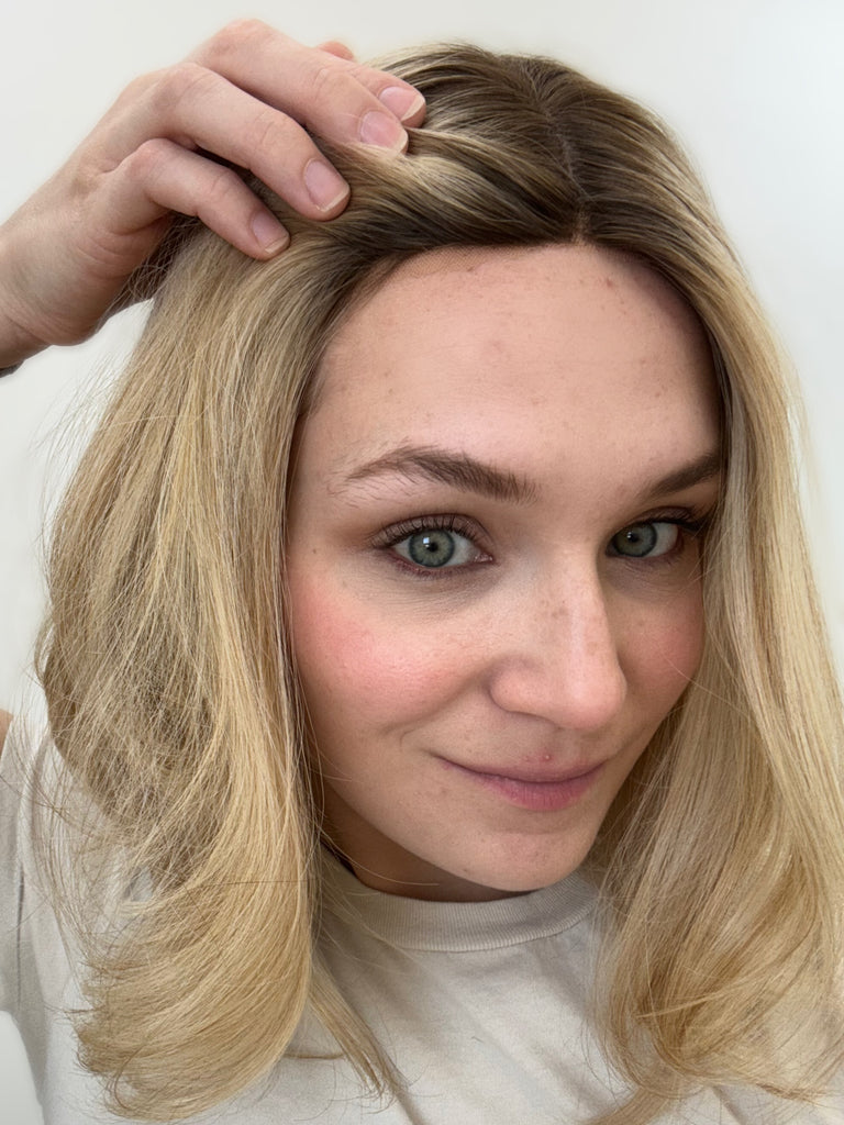 silk top lace front wig - lace front wig - lightly worn wig - preloved wig - wigs for women - affordable natural hair wigs - buy used wigs 
