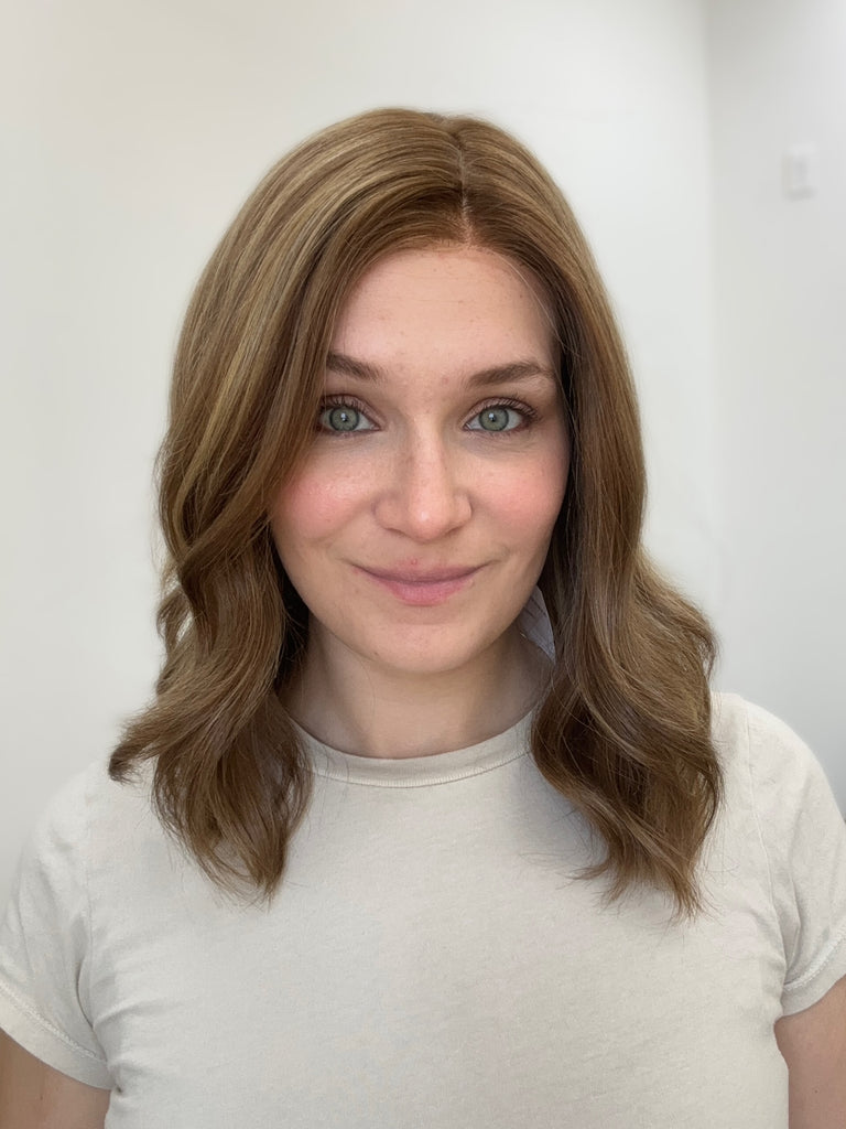 silk top lace front wig - lace front wig - lightly worn wig - preloved wig - wigs for women - affordable natural hair wigs - buy used wigs 
