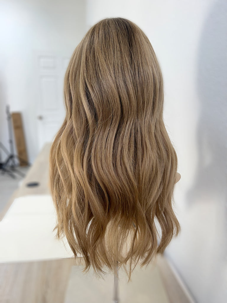silk top lace front wig - lace front wig - lightly worn wig - preloved wig - wigs for women - affordable natural hair wigs - buy used wigs 