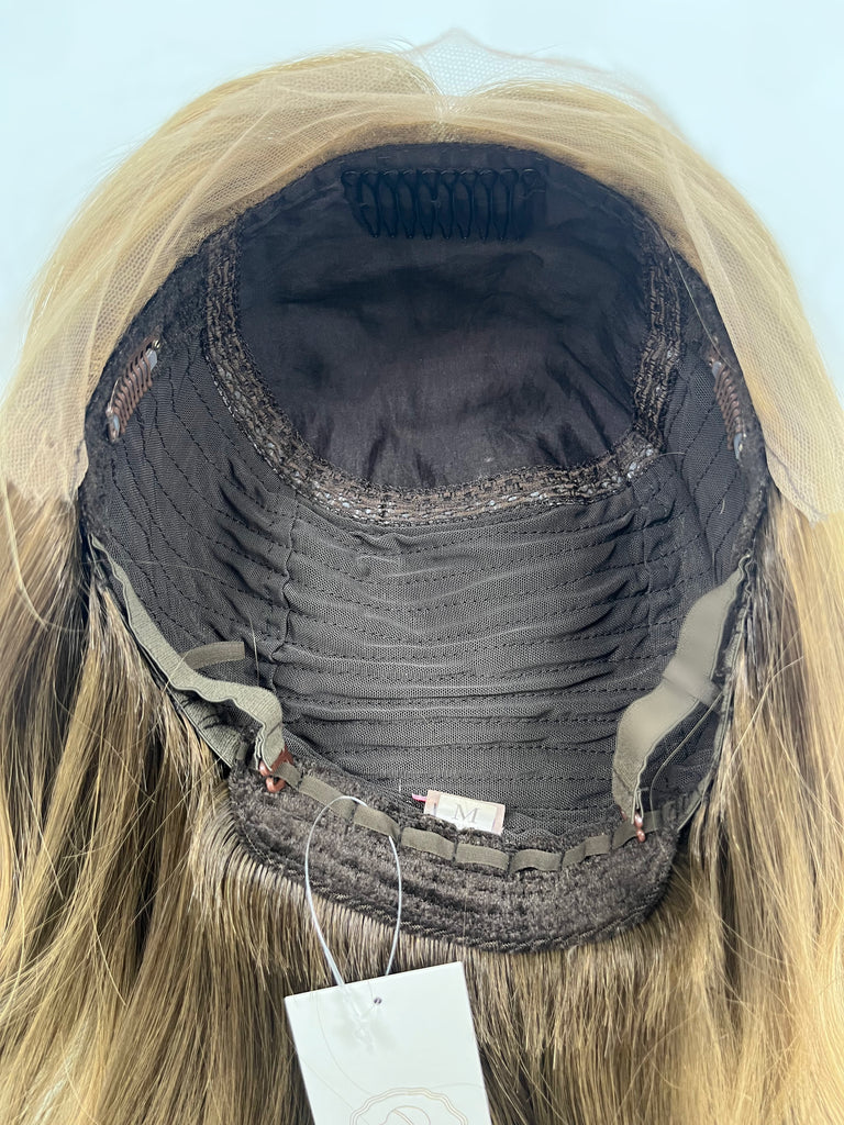silk top lace front wig - lace front wig - lightly worn wig - preloved wig - wigs for women - affordable natural hair wigs - buy used wigs 