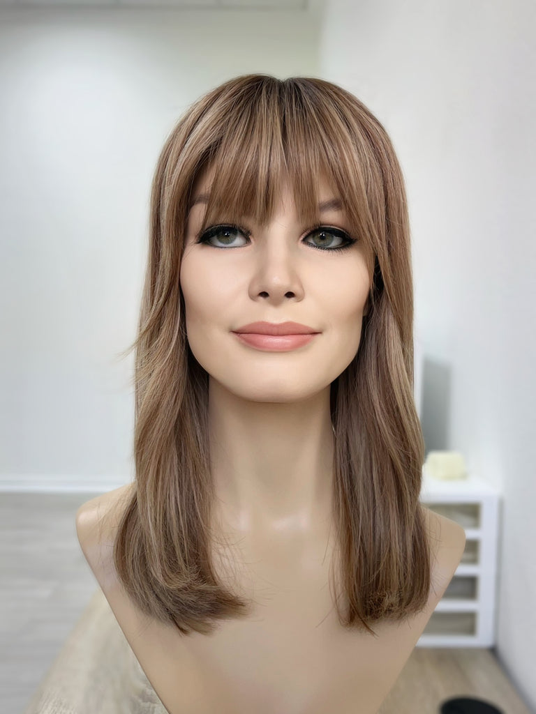 silk top lace front wig - lace front wig - lightly worn wig - preloved wig - wigs for women - affordable natural hair wigs - buy used wigs 