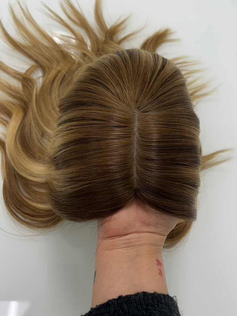 human hair toppers for women - silk or lace hair topper - gently used hair topper - silk top topper - hair topper hairstyles - used toppers for sale 
