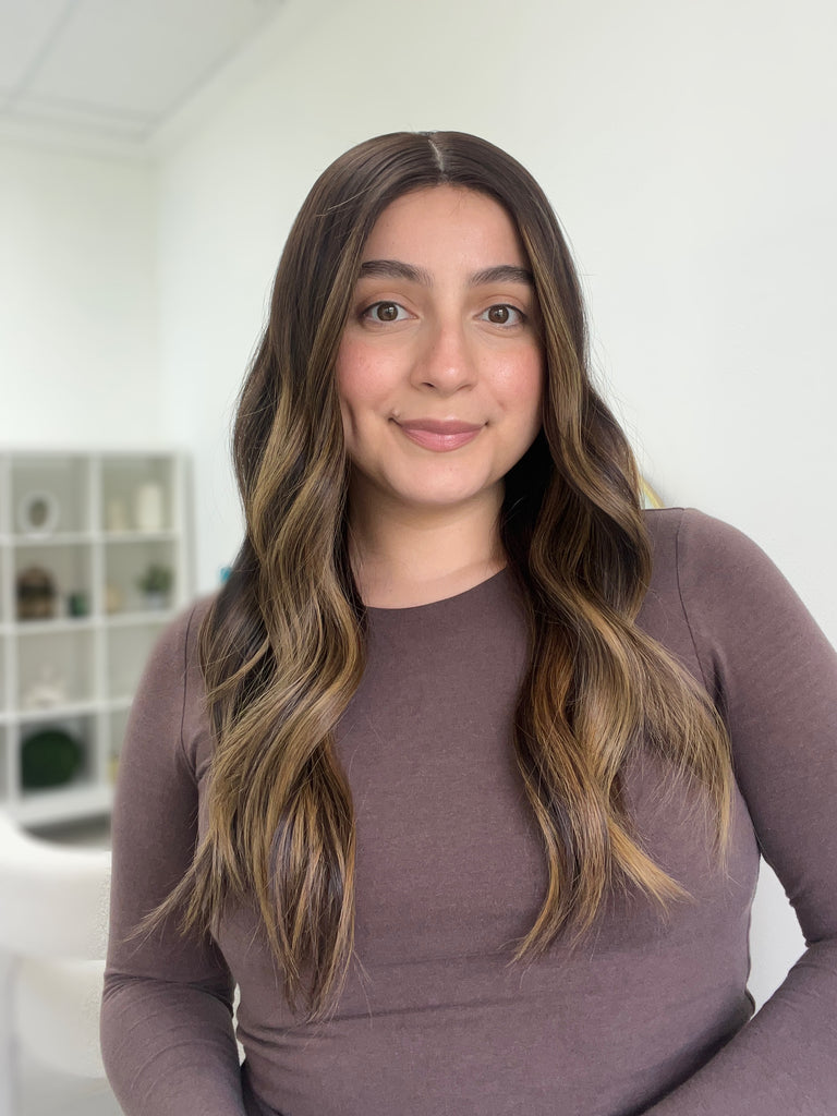 silk top lace front wig - lace front wig - lightly worn wig - preloved wig - wigs for women - affordable natural hair wigs - buy used wigs 