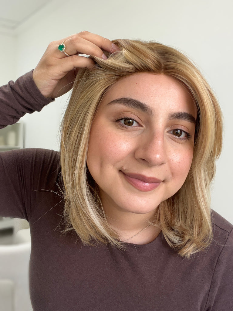 silk top lace front wig - lace front wig - lightly worn wig - preloved wig - wigs for women - affordable natural hair wigs - buy used wigs 
