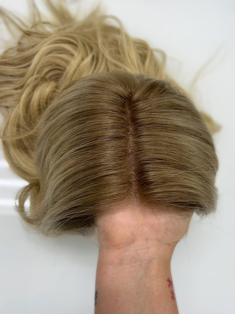 Zuri Glueless Lace Top Wig, size Medium, 22" length - Silk or Lace