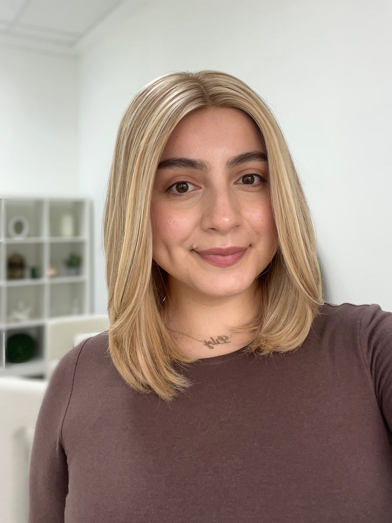 silk top lace front wig - lace front wig - lightly worn wig - preloved wig - wigs for women - affordable natural hair wigs - buy used wigs 
