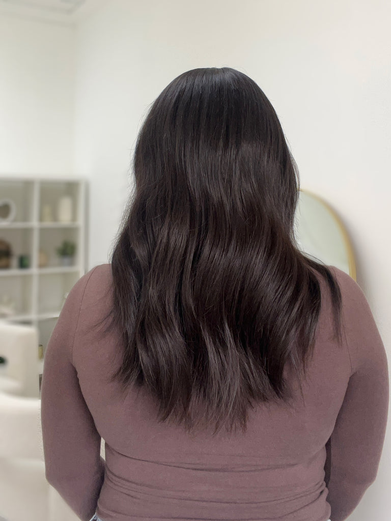 silk top lace front wig - lace front wig - lightly worn wig - preloved wig - wigs for women - affordable natural hair wigs - buy used wigs 