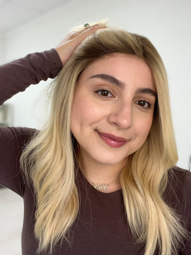  silk top lace front wig - lace front wig - lightly worn wig - preloved wig - wigs for women - affordable natural hair wigs - buy used wigs 
