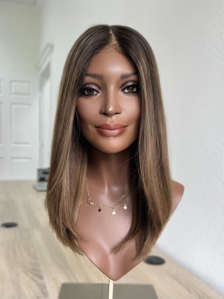 silk top lace front wig - lace front wig - lightly worn wig - preloved wig - wigs for women - affordable natural hair wigs - buy used wigs 