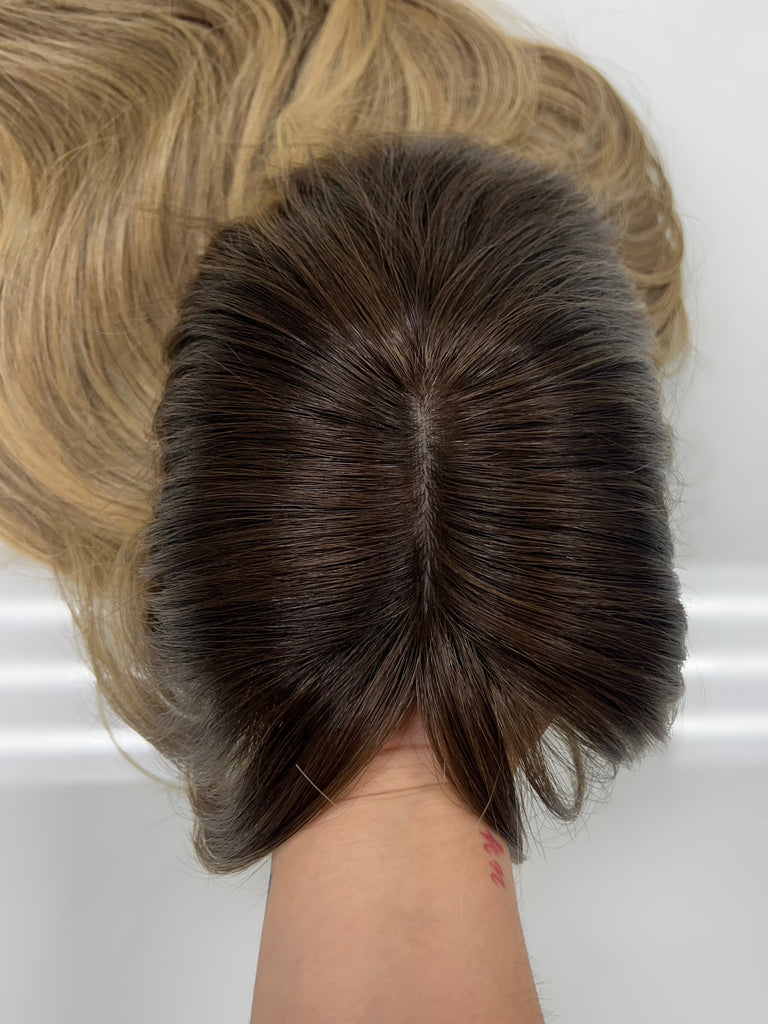 human hair toppers for women - silk or lace hair topper - gently used hair topper - silk top topper - hair topper hairstyles - used toppers for sale 
