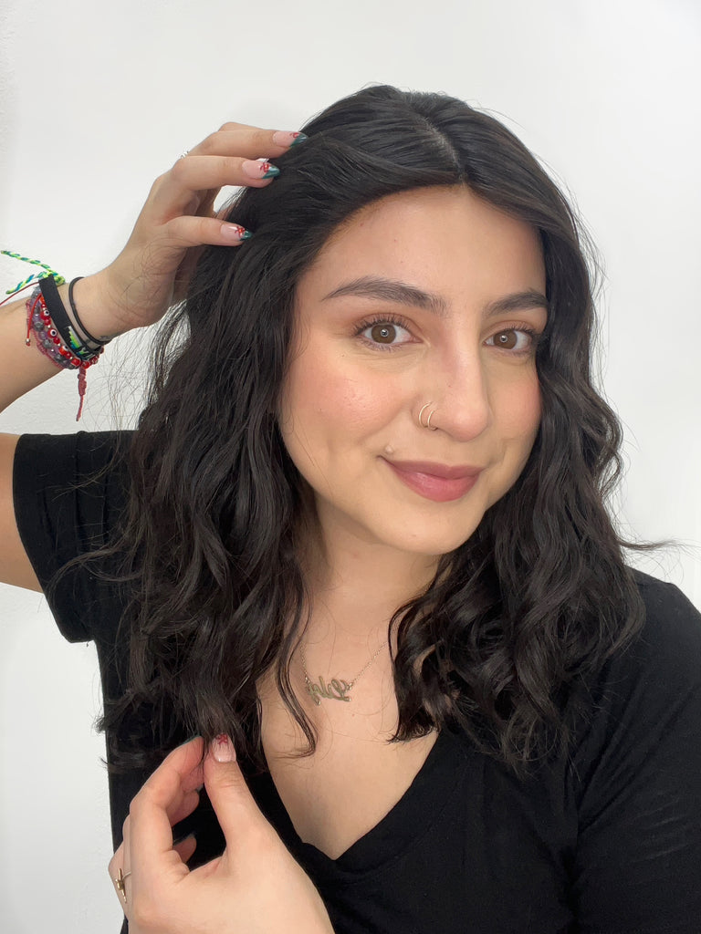 silk top lace front wavy wig - black wavy lace front wig - lightly worn wig - madison wigs - madison comfort cap wig - preloved wig - wigs for women - affordable natural hair wigs - buy used wigs
