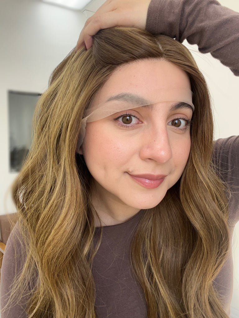 silk top lace front wig - lace front wig - lightly worn wig - preloved wig - wigs for women - affordable natural hair wigs - buy used wigs 
