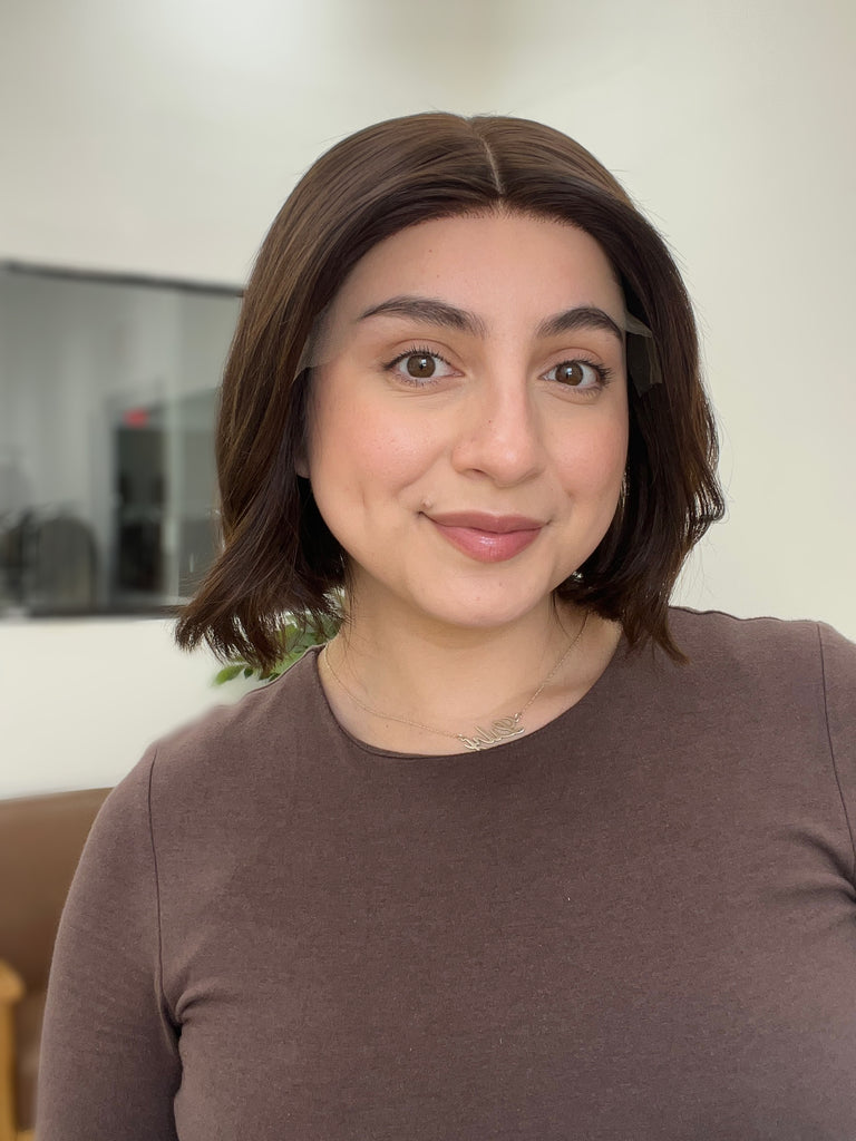 silk top lace front wig - lace front wig - lightly worn wig - preloved wig - wigs for women - affordable natural hair wigs - buy used wigs 
