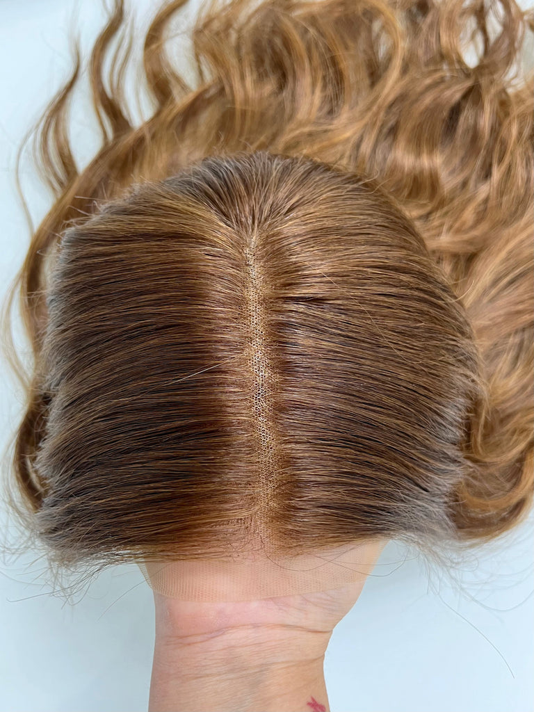 Aelia Glueless Lace Top Wig, size Medium, 26" length - Silk or Lace