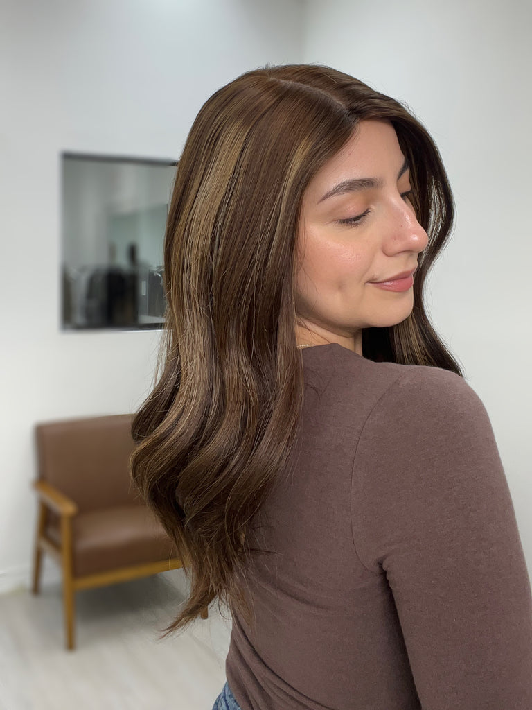 silk top lace front wig - lace front wig - lightly worn wig - preloved wig - wigs for women - affordable natural hair wigs - buy used wigs 