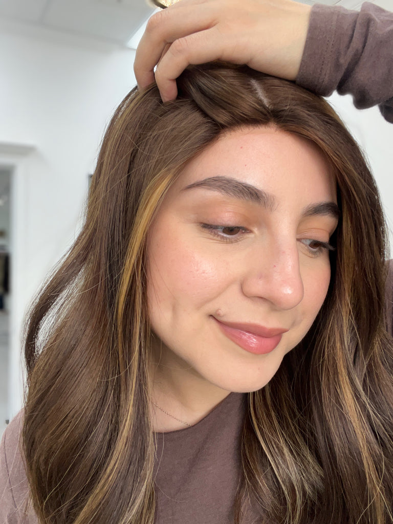 silk top lace front wig - lace front wig - lightly worn wig - preloved wig - wigs for women - affordable natural hair wigs - buy used wigs 