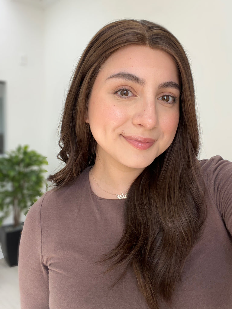 silk top lace front wig - lace front wig - lightly worn wig - preloved wig - wigs for women - affordable natural hair wigs - buy used wigs 
