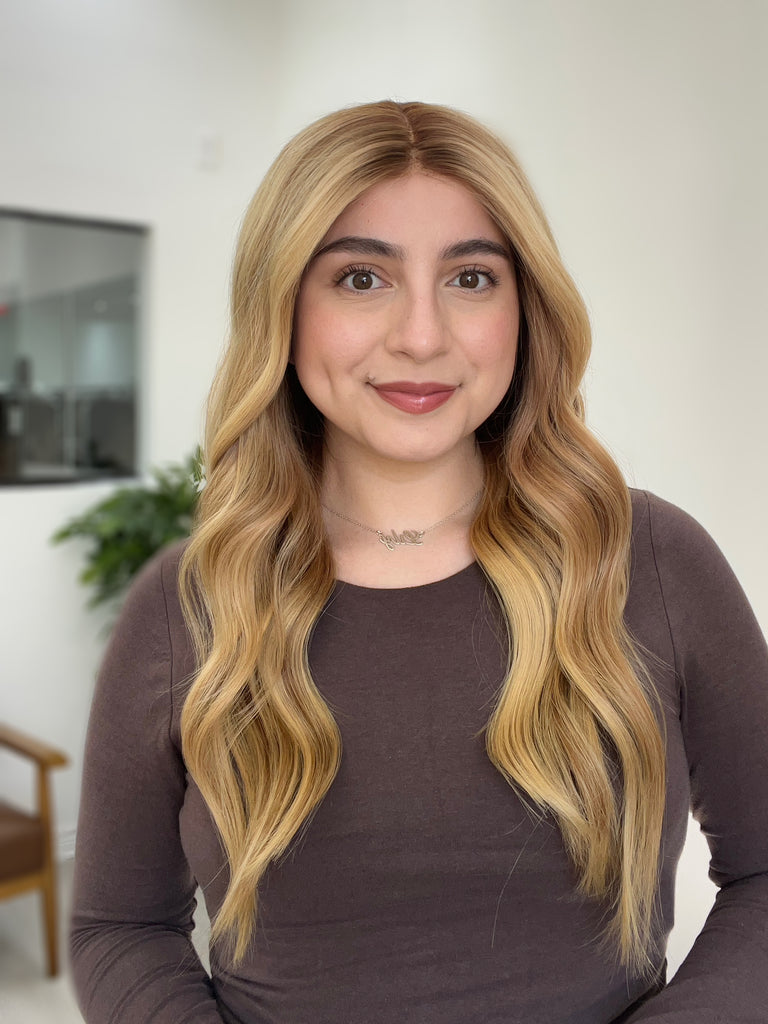 silk top lace front wig - lace front wig - lightly worn wig - preloved wig - wigs for women - affordable natural hair wigs - buy used wigs