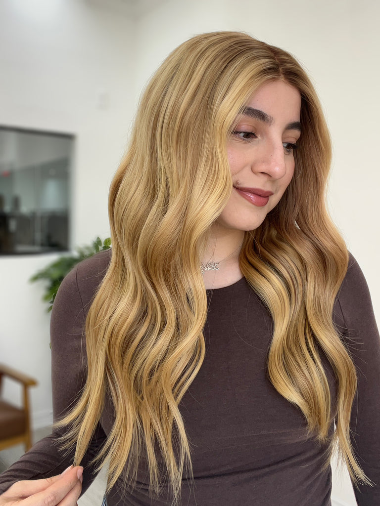 silk top lace front wig - lace front wig - lightly worn wig - preloved wig - wigs for women - affordable natural hair wigs - buy used wigs