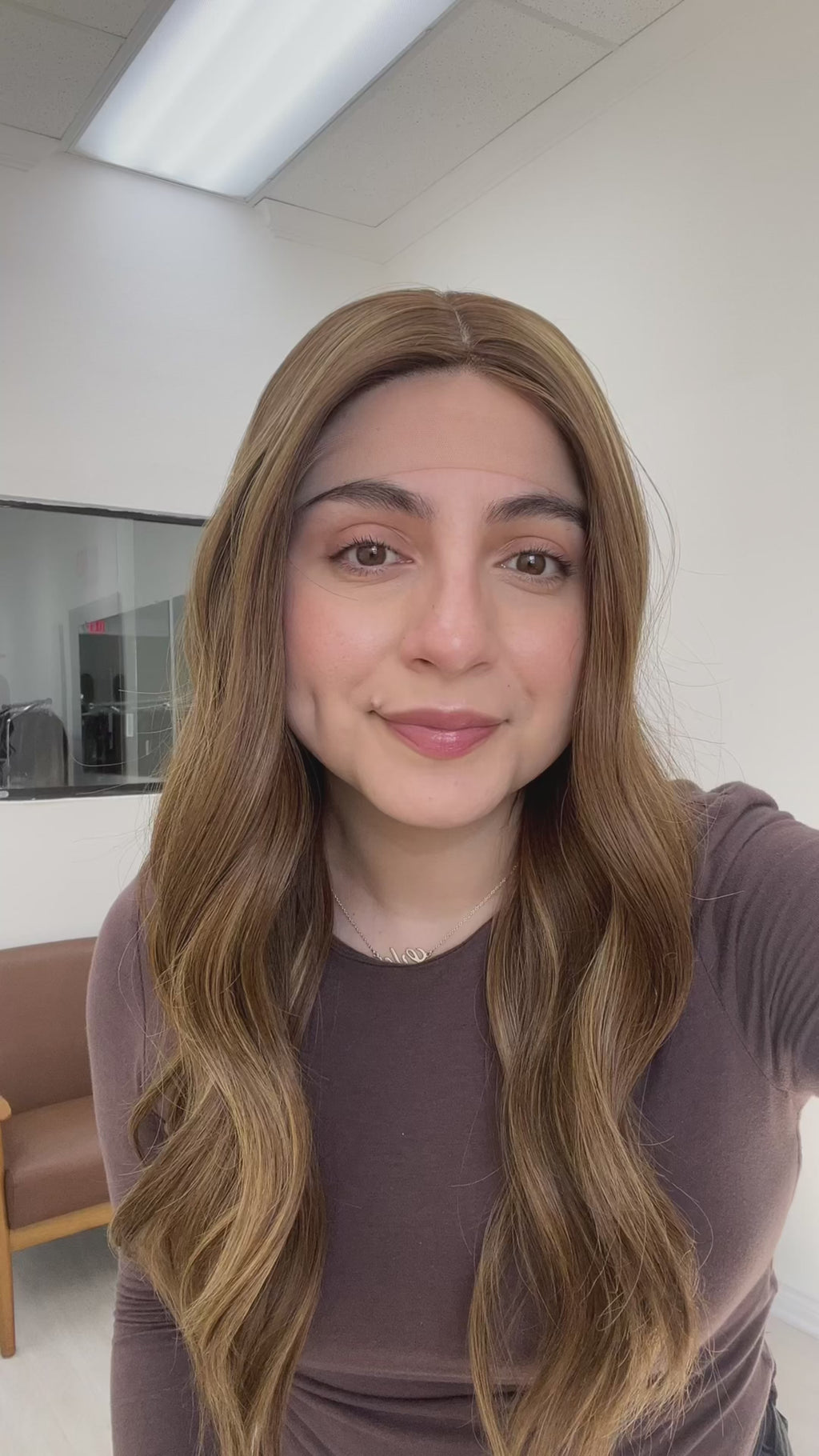 silk top lace front wig - lace front wig - lightly worn wig - preloved wig - wigs for women - affordable natural hair wigs - buy used wigs 
