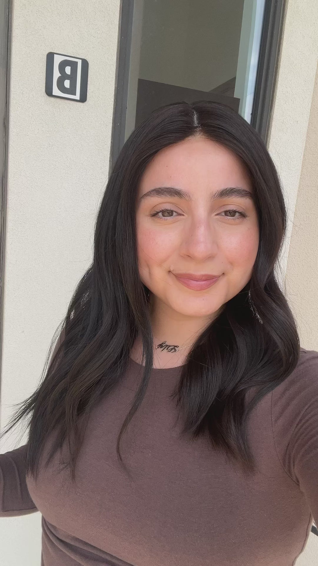 silk top lace front wig - lace front wig - lightly worn wig - preloved wig - wigs for women - affordable natural hair wigs - buy used wigs 