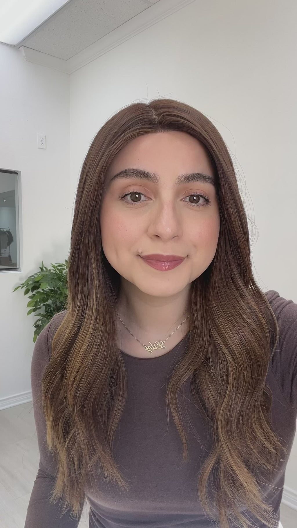 silk top lace front wig - lace front wig - lightly worn wig - preloved wig - wigs for women - affordable natural hair wigs - buy used wigs 
