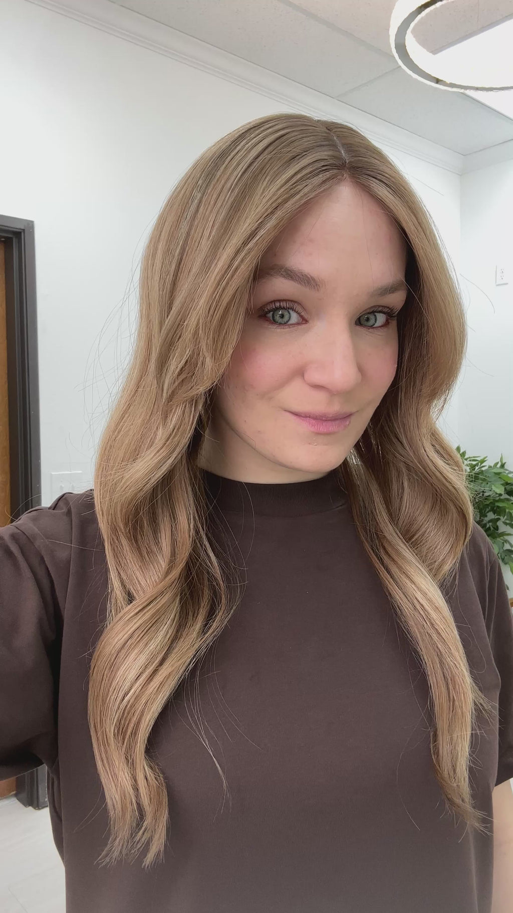 silk top lace front wig - lace front wig - lightly worn wig - preloved wig - wigs for women - affordable natural hair wigs - buy used wigs 
