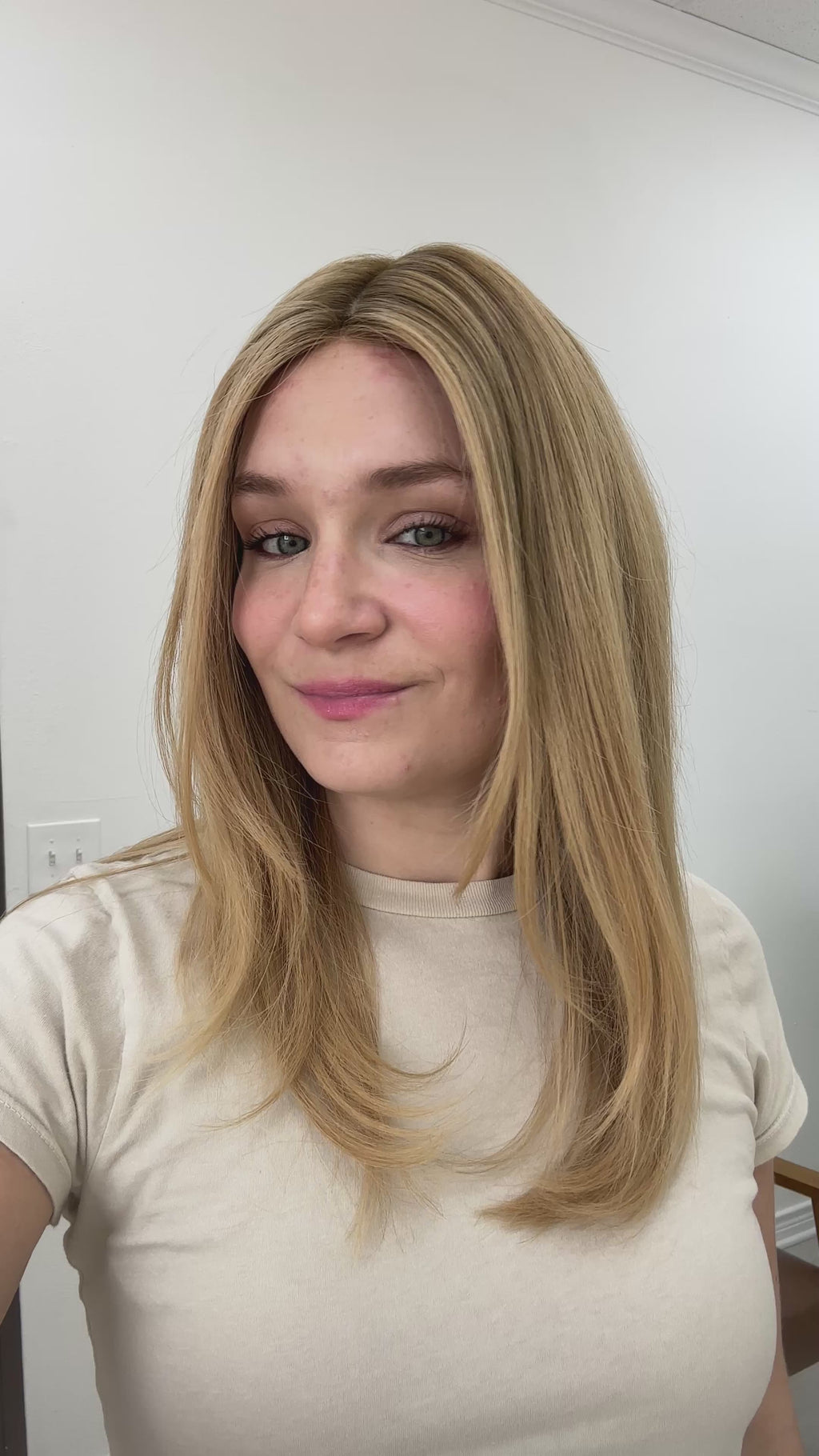 silk top lace front wig - lace front wig - lightly worn wig - preloved wig - wigs for women - affordable natural hair wigs - buy used wigs 
