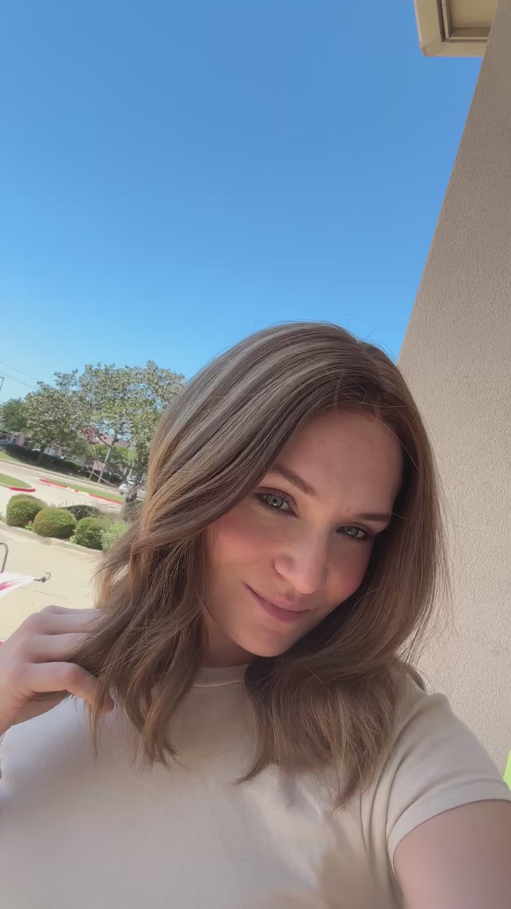 silk top lace front wig - lace front wig - lightly worn wig - preloved wig - wigs for women - affordable natural hair wigs - buy used wigs 
