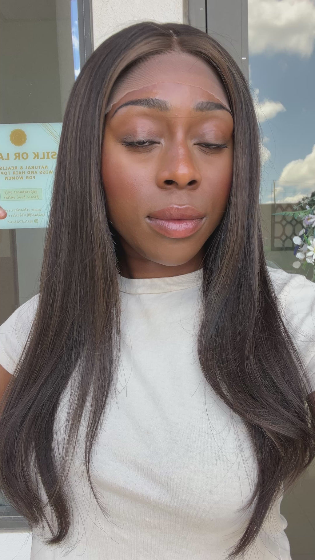 silk top lace front wig - lace front wig - lightly worn wig - preloved wig - wigs for women - affordable natural hair wigs - buy used wigs 