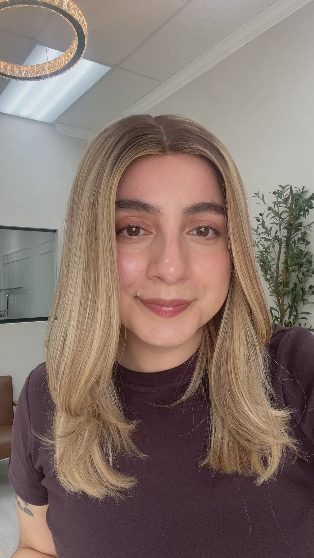 silk top lace front wig - lace front wig - lightly worn wig - preloved wig - wigs for women - affordable natural hair wigs - buy used wigs 