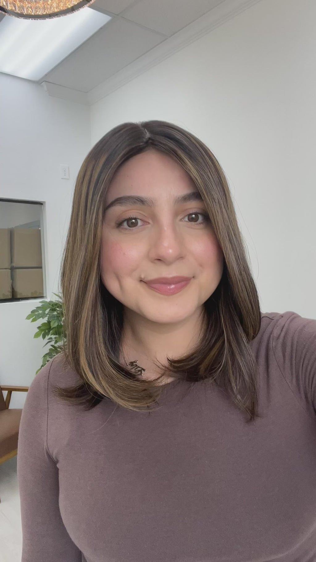 silk top lace front wig - lace front wig - lightly worn wig - preloved wig - wigs for women - affordable natural hair wigs - buy used wigs 
