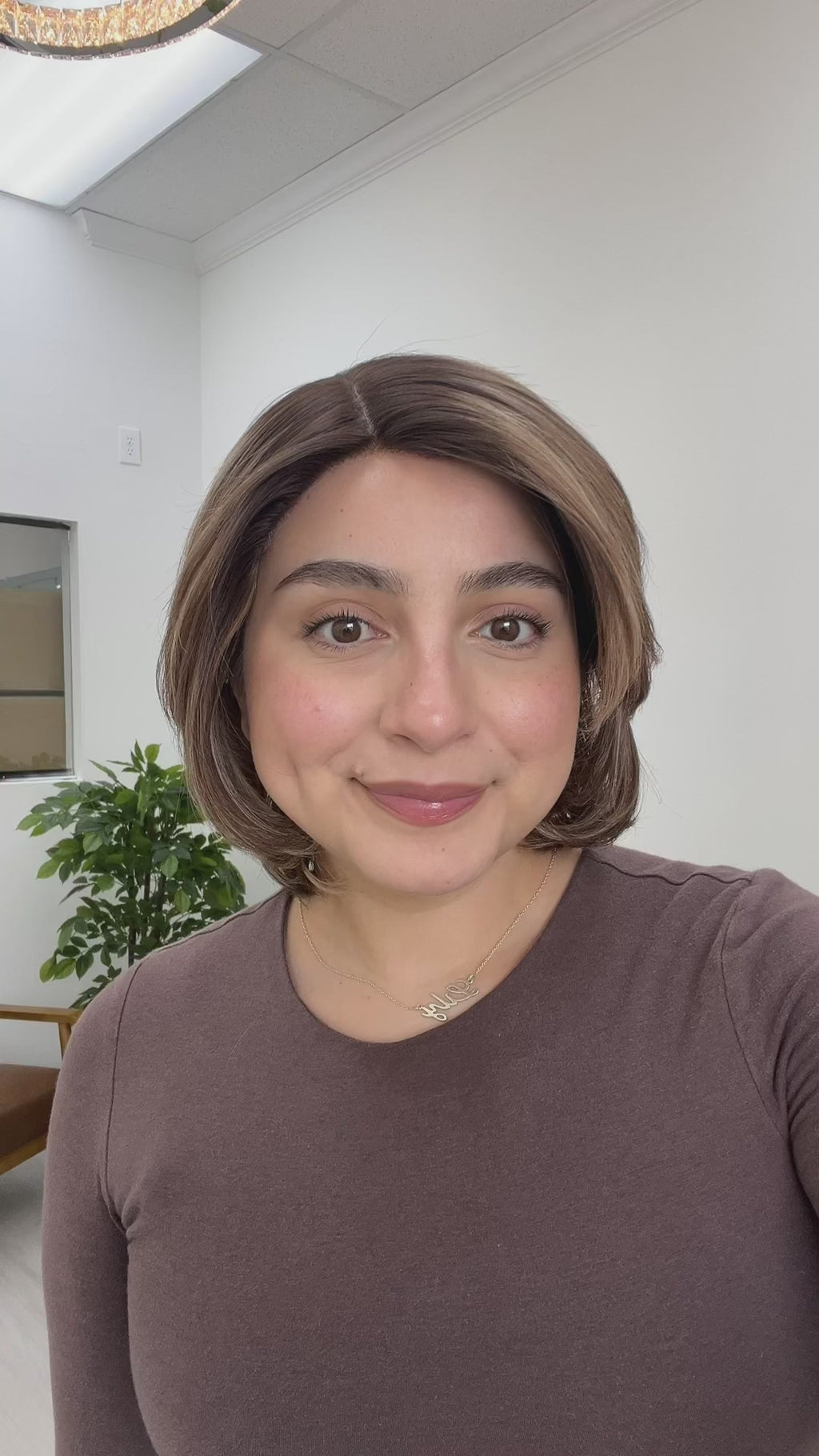 silk top lace front wig - lace front wig - lightly worn wig - preloved wig - wigs for women - affordable natural hair wigs - buy used wigs 
