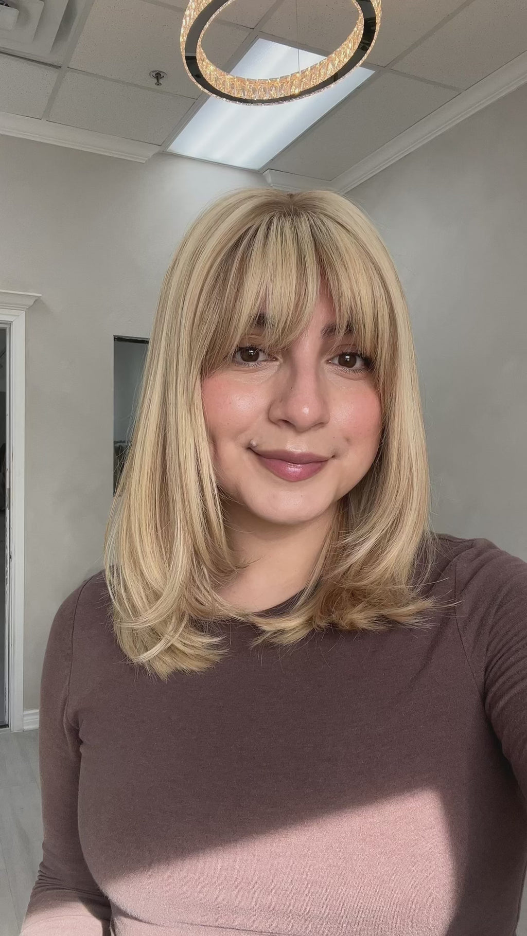 silk top lace front wig - lace front wig - lightly worn wig - preloved wig - wigs for women - affordable natural hair wigs - buy used wigs 
