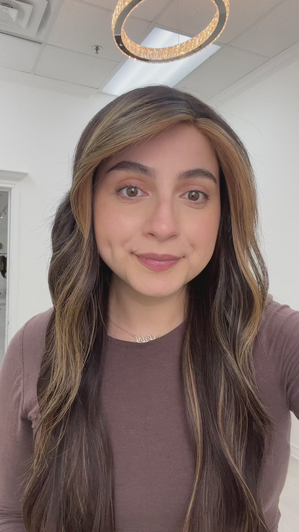 silk top lace front wig - lace front wig - lightly worn wig - preloved wig - wigs for women - affordable natural hair wigs - buy used wigs 
