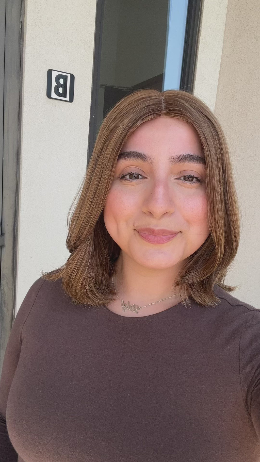 silk top lace front wig - lace front wig - lightly worn wig - preloved wig - wigs for women - affordable natural hair wigs - buy used wigs 
